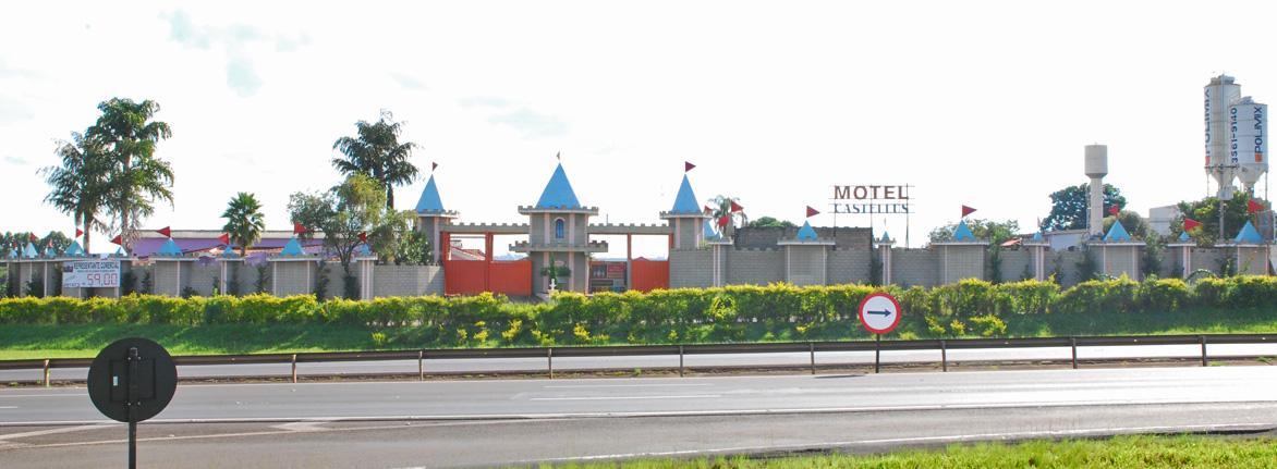 Castellu'S (Adults Only) Hotel Pirassununga Bagian luar foto