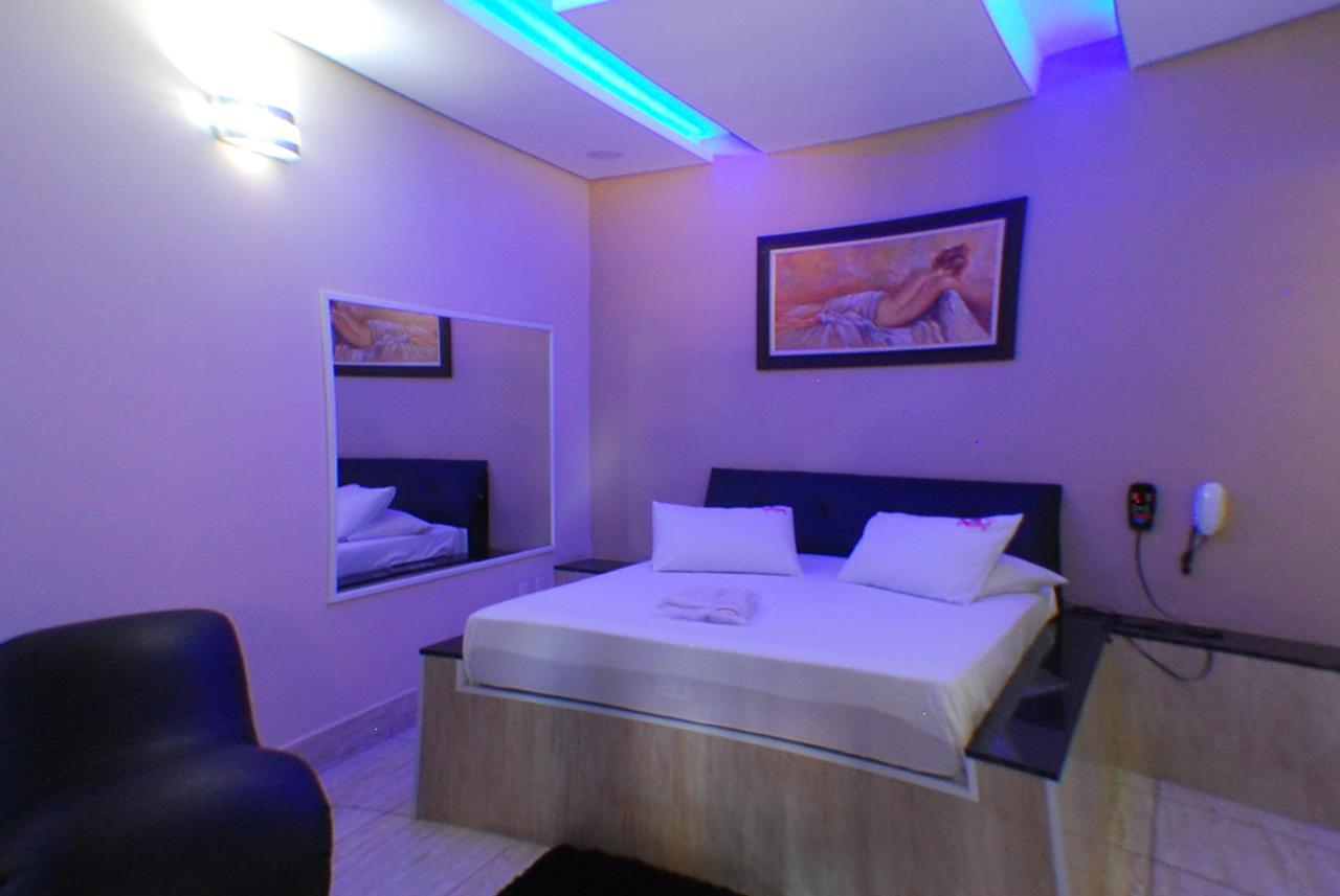 Castellu'S (Adults Only) Hotel Pirassununga Bagian luar foto